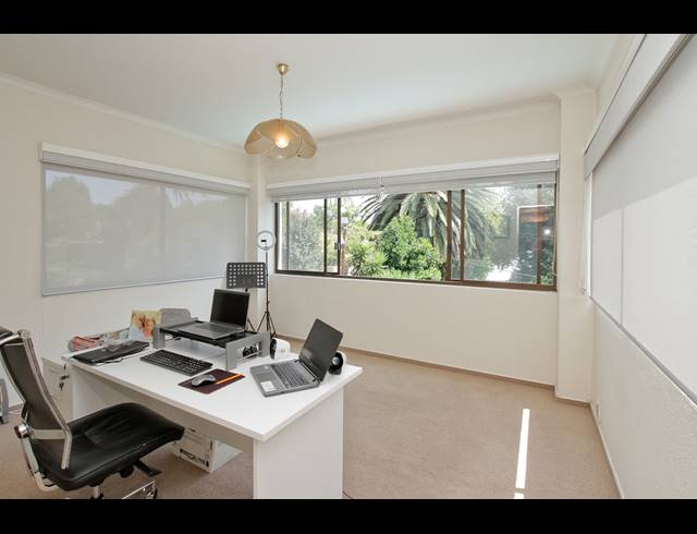 4 BEDROOM HOUSE FOR SALE IN KENSINGTON